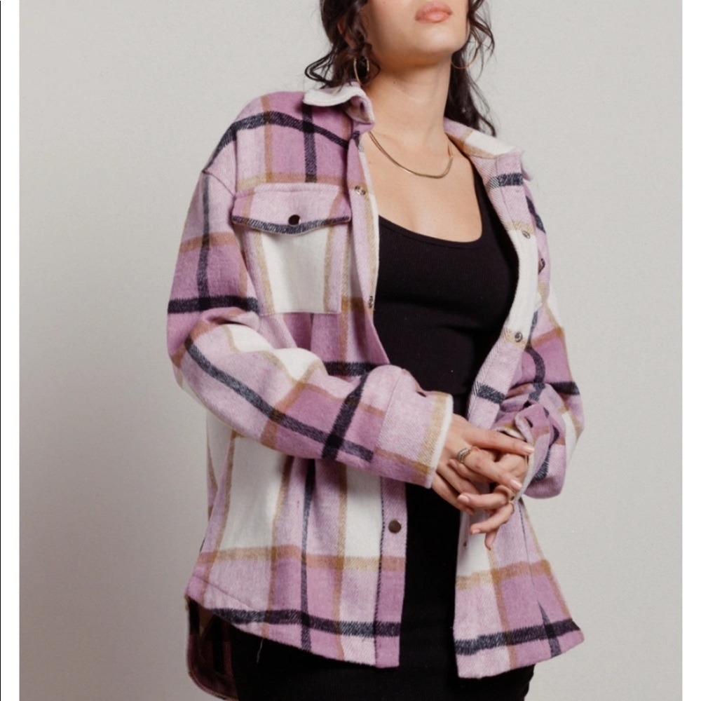 PLAID FLANNEL POCKET BUTTON UP SHACKET